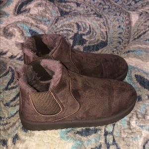 Great for the winter time hardly been worn